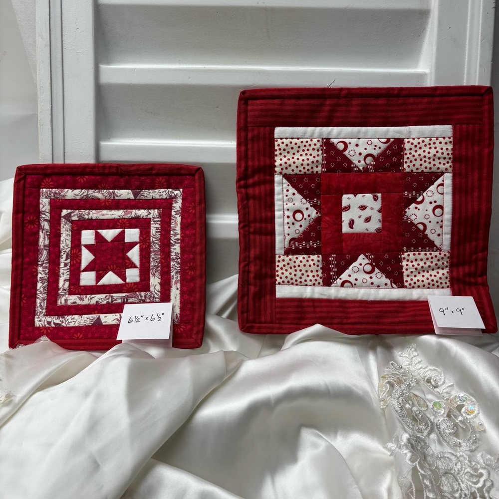 Red Quilted Vintage Hot Pads Set